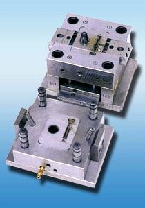 Plastic injeciton mold and parts